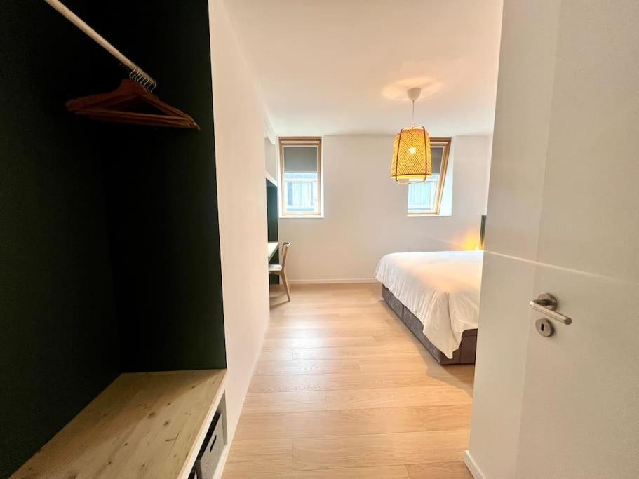Duplex Chic Et Spacieux - Hypercentre 列日 外观 照片