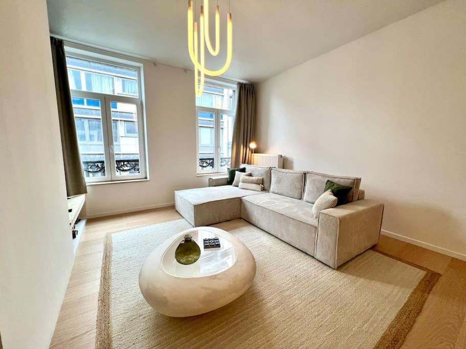 Duplex Chic Et Spacieux - Hypercentre 列日 外观 照片